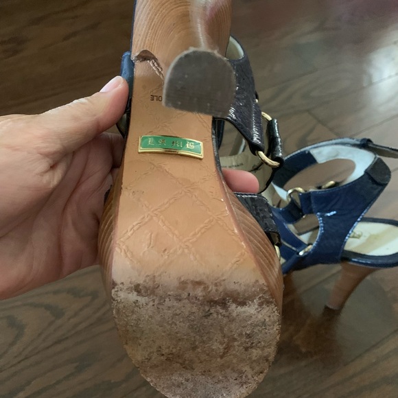 L.A.M.B Platform Blue Patent Leather with Wood Heel and Gold Hardware. 5”heel. - Picture 3 of 7